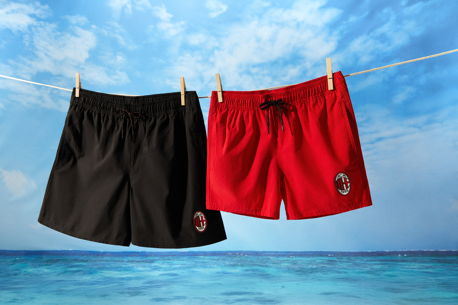 Costumi AC Milan con mare