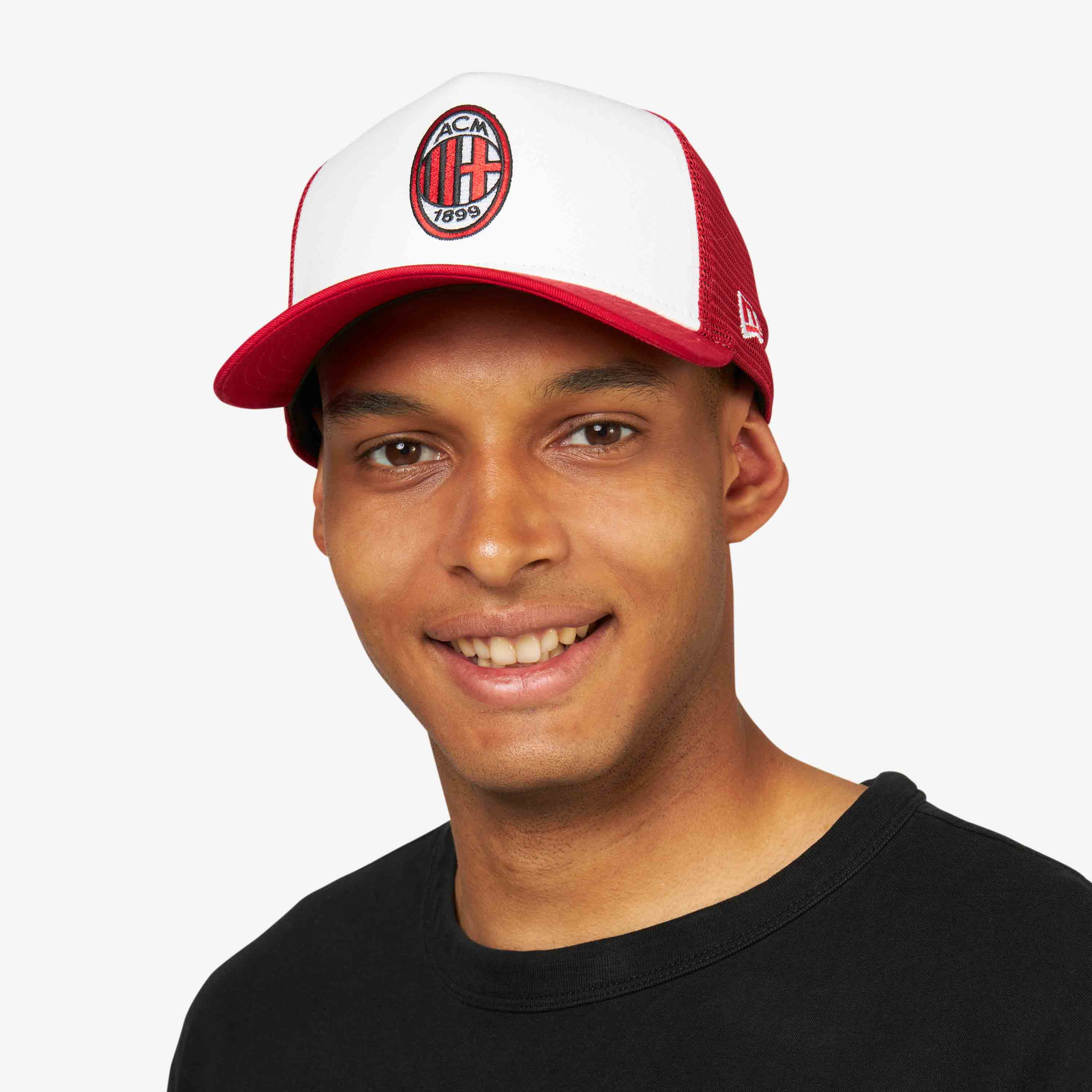 NEW ERA X AC MILAN TRUCKER CAP WITH LOGO