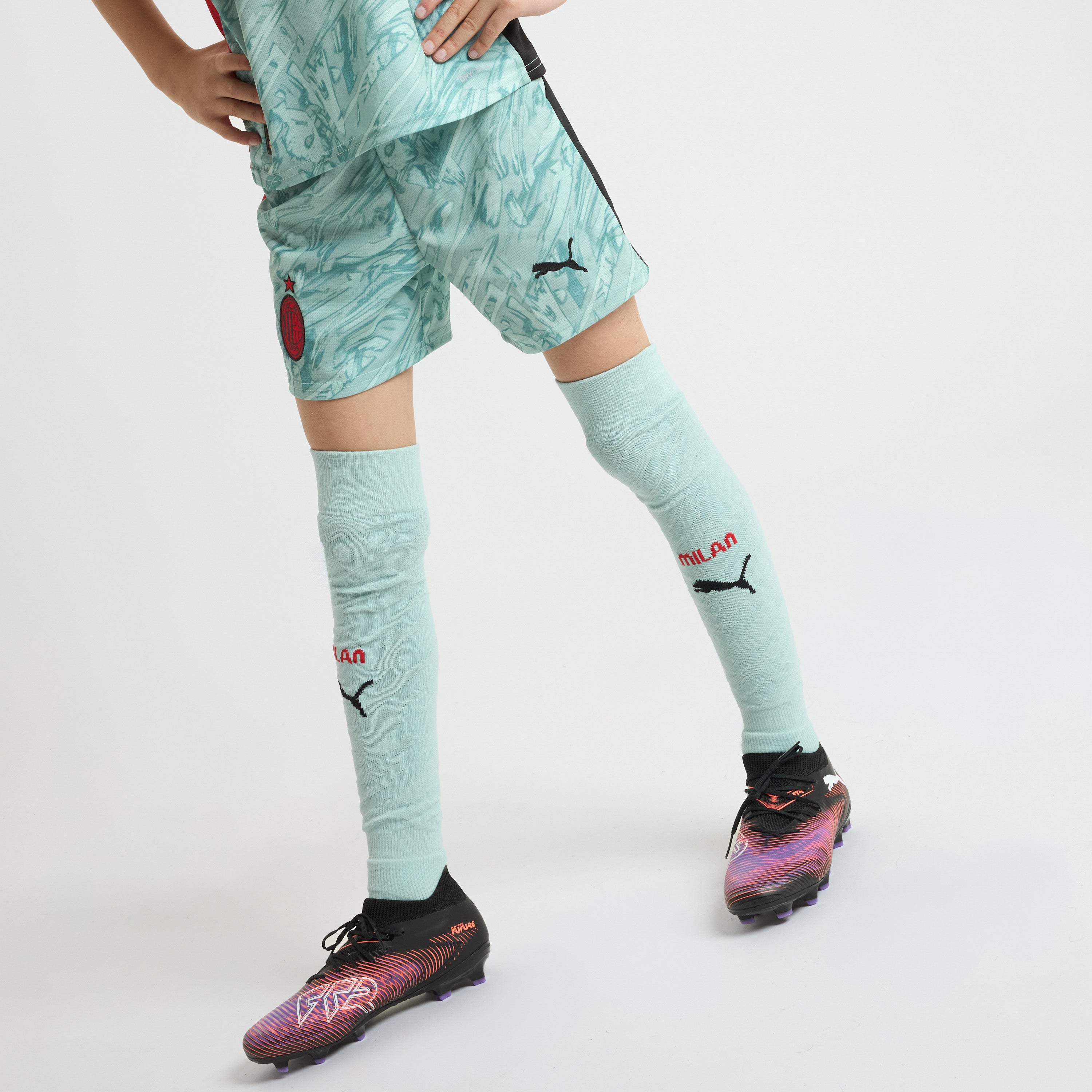 MILAN GOALKEEPER HOME 2025/26 KIDS'SHORTS