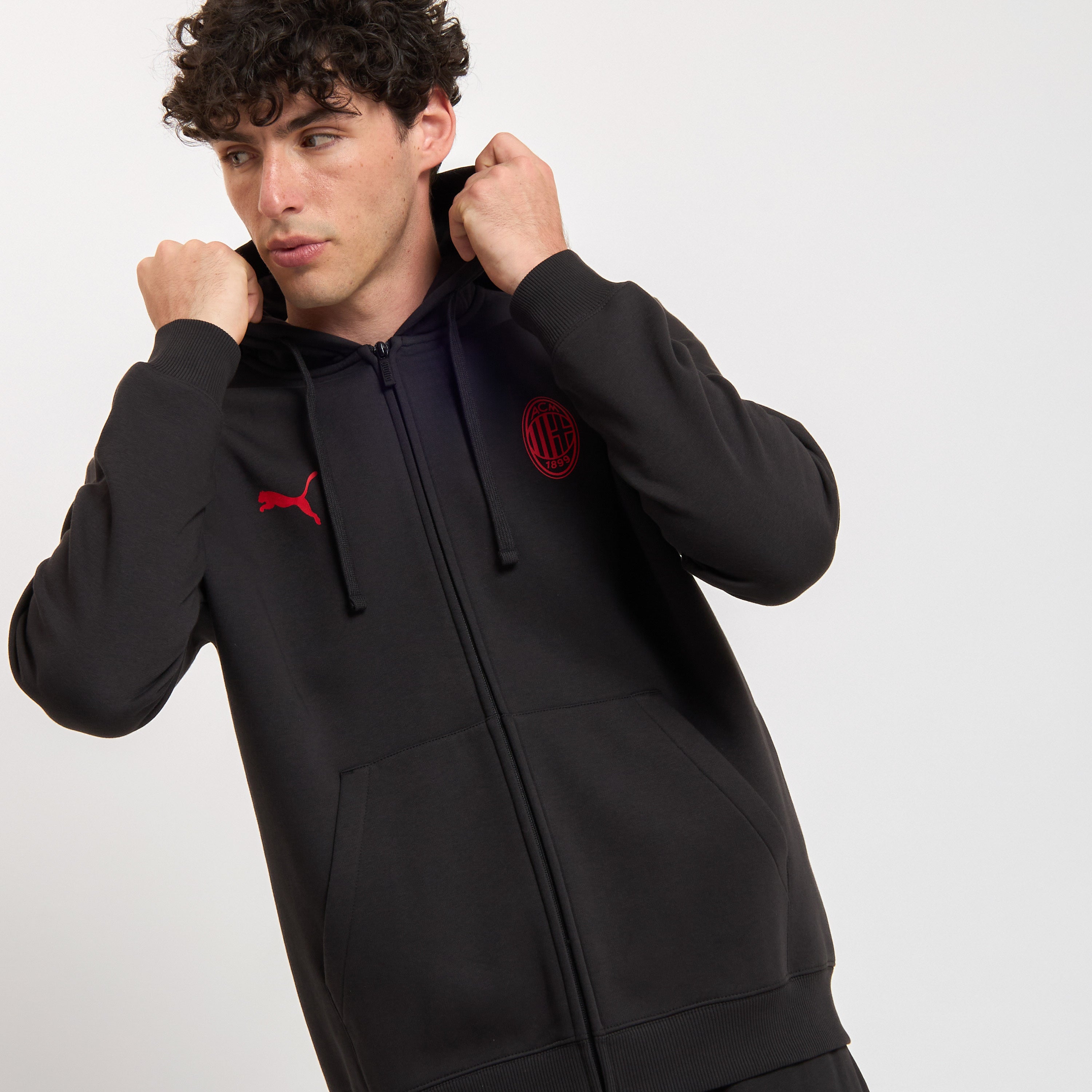 AC MILAN BLACK ZIP-UP SWEATSHIRT ESSENTIAL COLLECTION