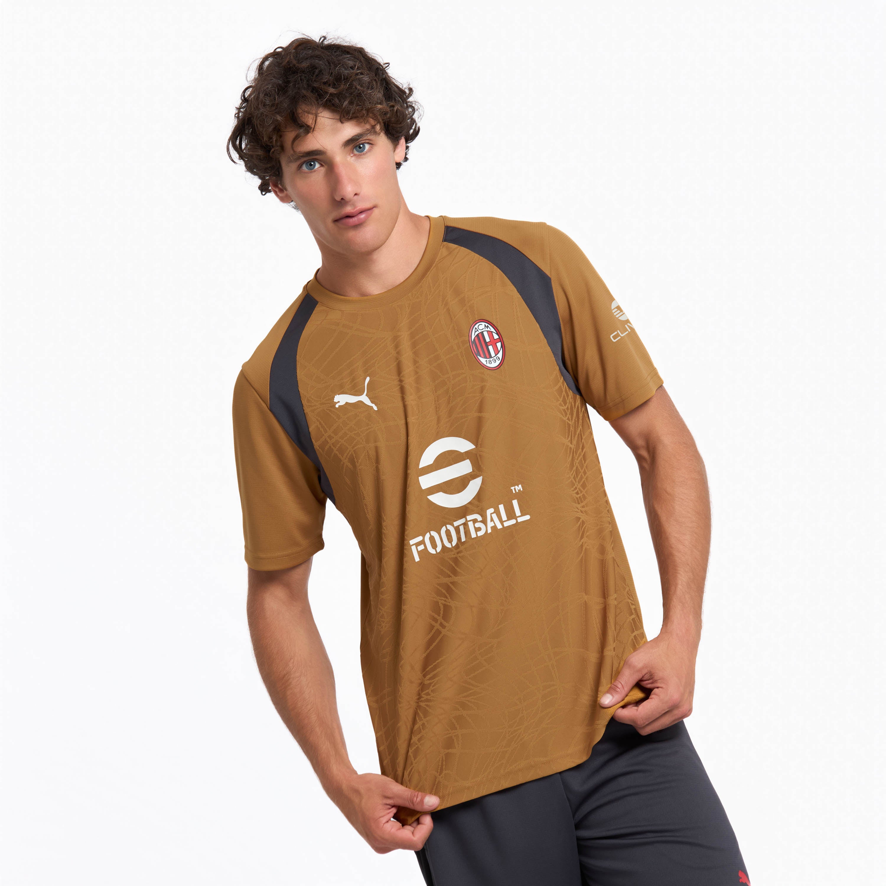 MILAN TRAINING 2026/27 GOLD JERSEY