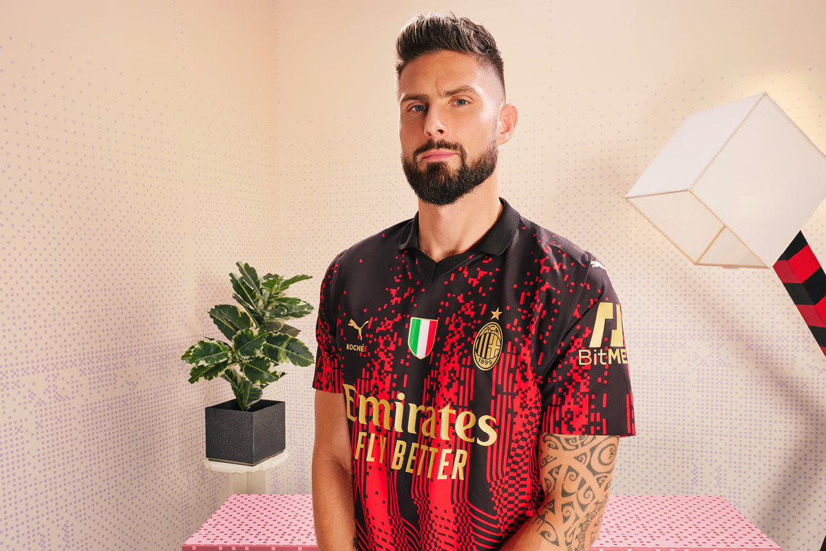 Il Milan lancerà una quarta maglia 2023/24 firmata Pleasures Il Milan lancerà una quarta maglia 2023/24 firmata Pleasures