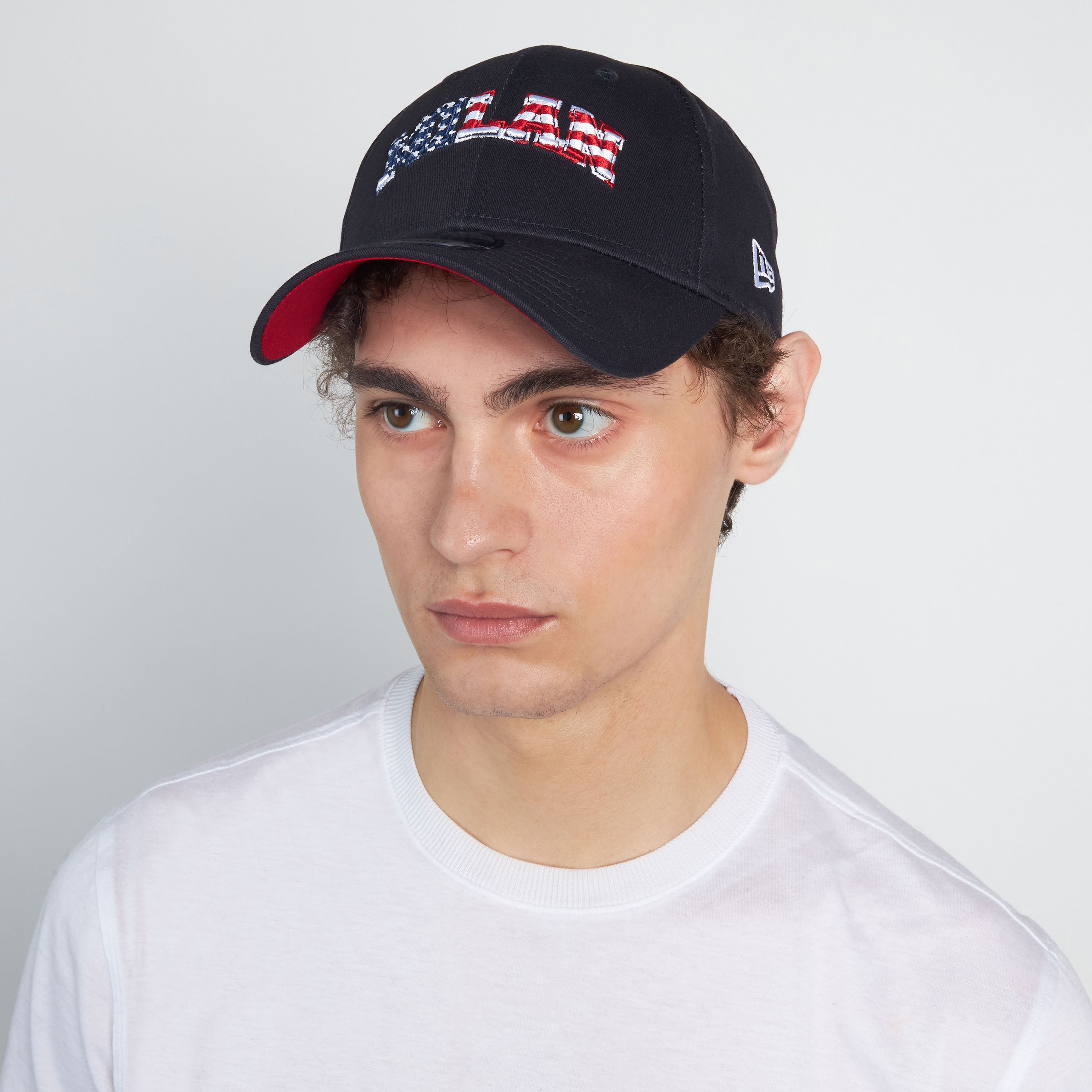 9FORTY® NEW ERA X AC MILAN CAP WITH USA FLAG