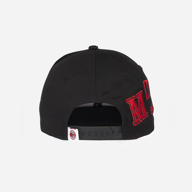 CAPPELLINO 9FIFTY® NEW ERA X AC MILAN CON VISIERA IN DENIM