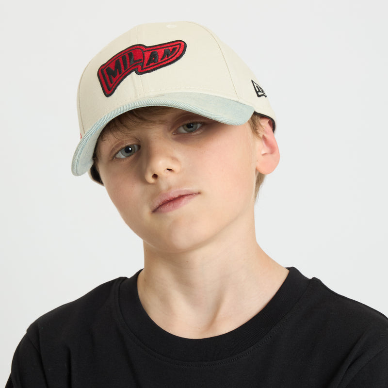 9FORTY® NEW ERA X AC MILAN YOUTH WHITE CAP WITH DENIM VISOR