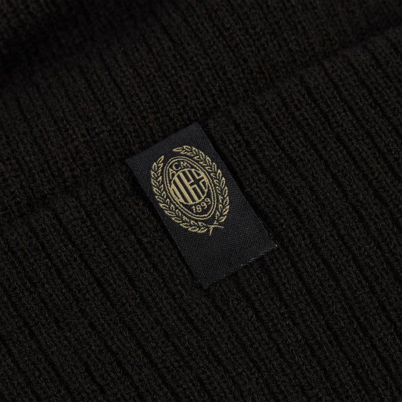 NEW ERA X AC MILAN BEANIE WITH GOLD EMBROIDERY