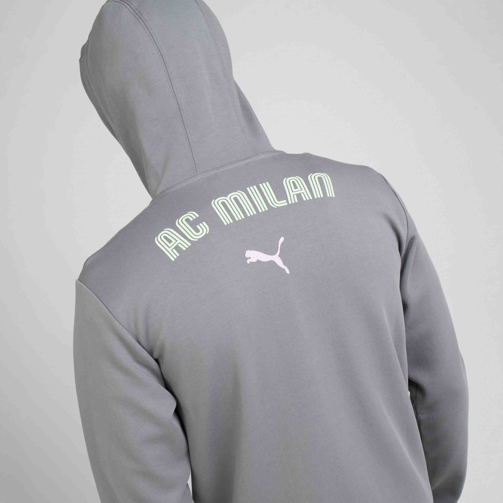 MILAN CASUALS 2024/25 JACKET WITH ZIPPER AND HOOD | AC Milan Store