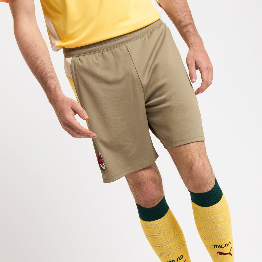 Pantalon Court D’Entraînement A.C. Milan 2024/25 – DryCELL, Polyester Recyclé, Coupe Classique Homme/Femme