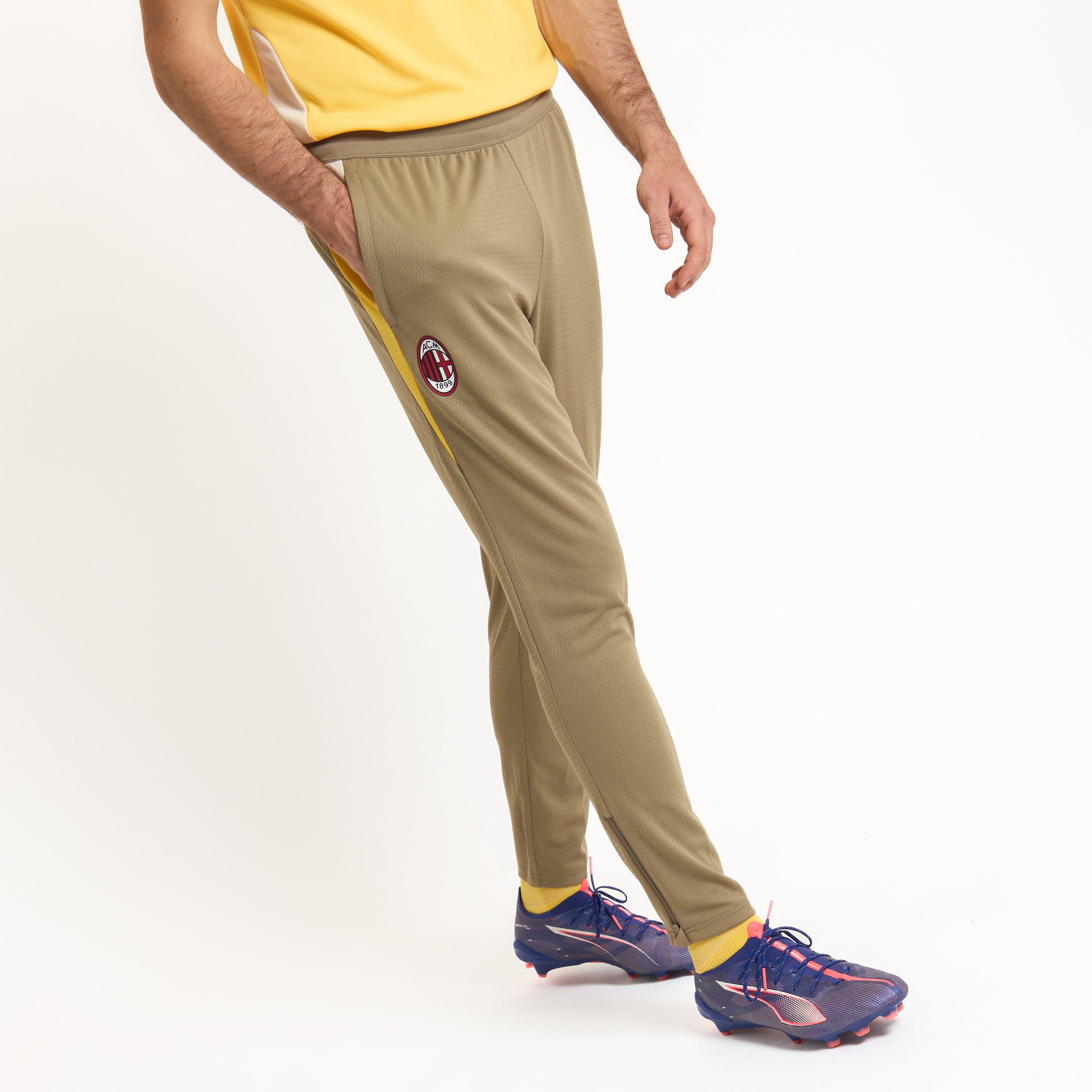 MILAN TRAINING 2025/26 BEIGE PANTS