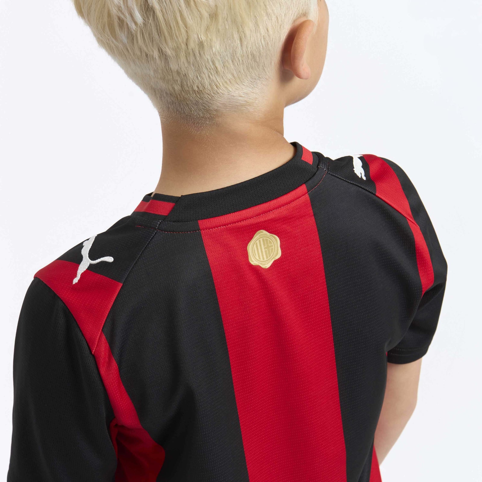 AC Milan SUSO 8 ユニフォーム　ジュニアサイズ AC Milan SUSO 8 ユニフォーム ジュニアサイズ AC Milan SUSO 8