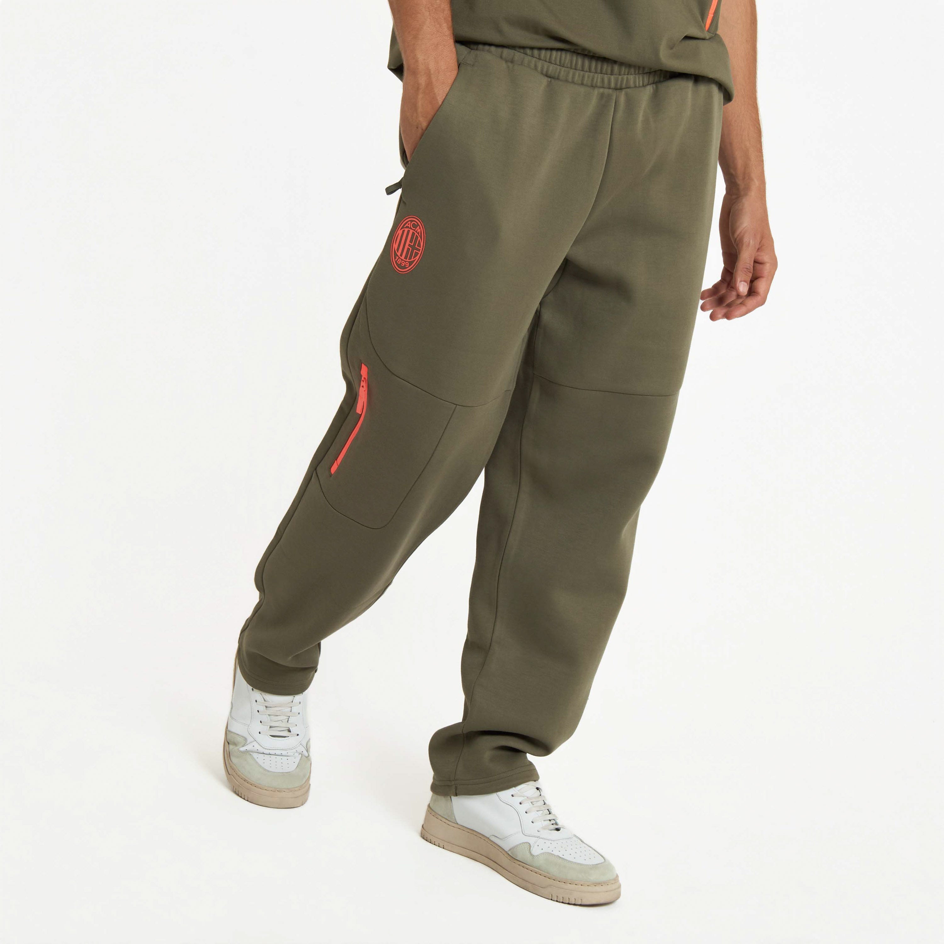 MILAN PUMATECH 2026/27 GREEN PANTS WITH POCKETS