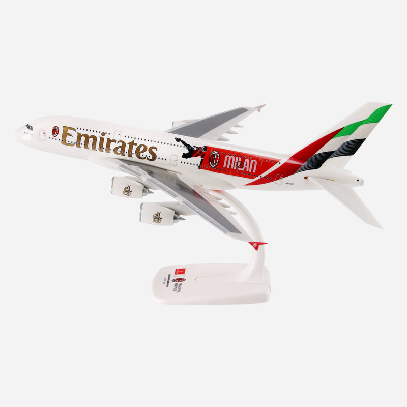 EMIRATES A380 MODEL AIRPLANE MILAN