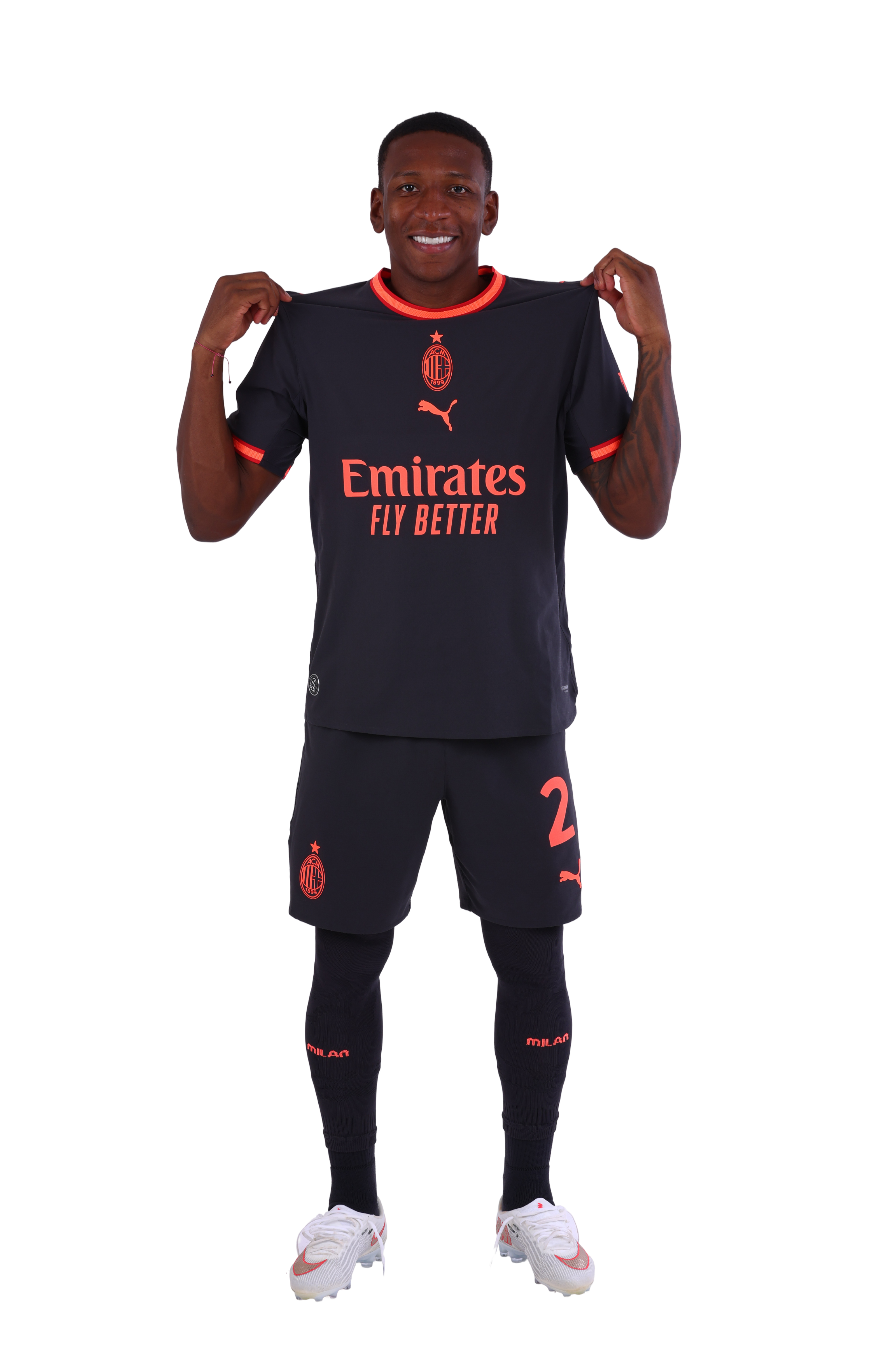 Pervis Estupiñan -  - 2026/20-27
