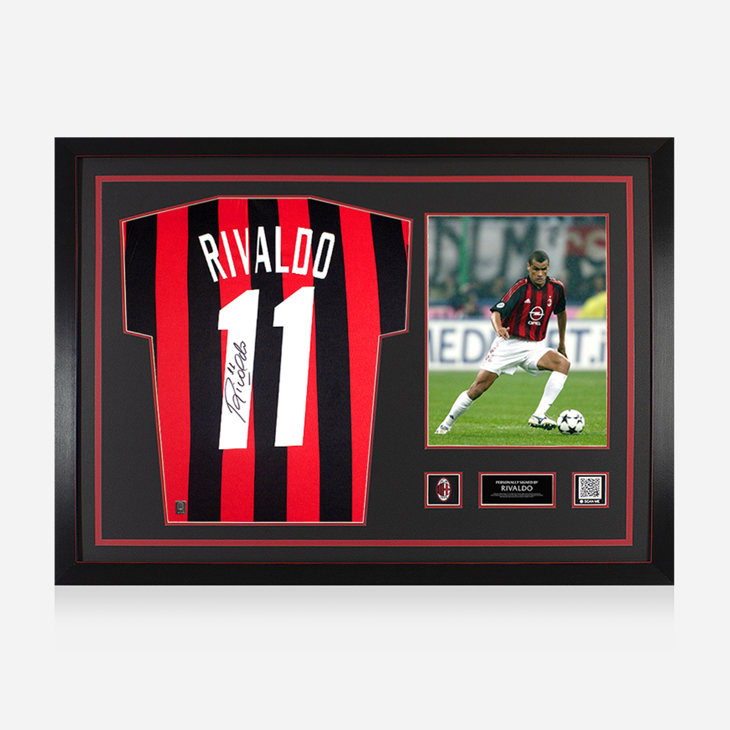RIVALDO AC MILAN SIGNED AND FRAMED HOME JERSEY WITH PHOTO