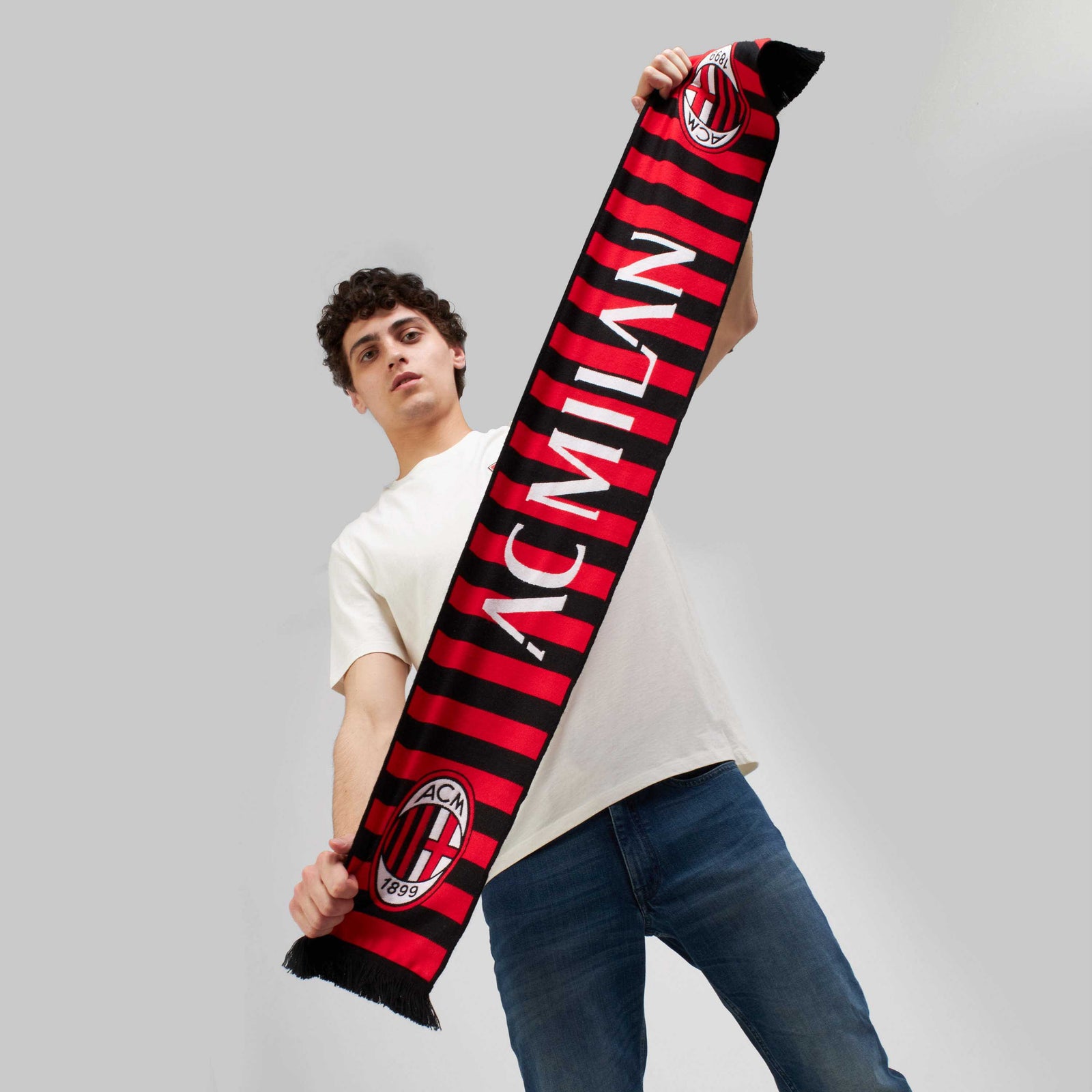 AC MILAN STRIPES SCARF WITH LOGO | AC Milan Store