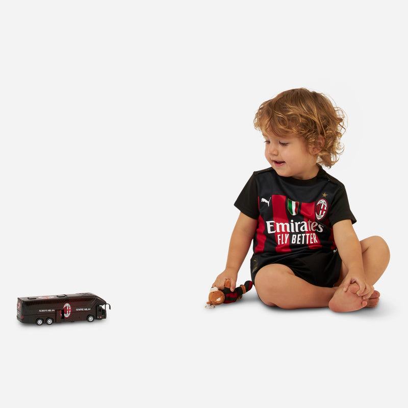 AC Milan baby home baby kit 2017/18 Adidas Color Red Size 3/6 months